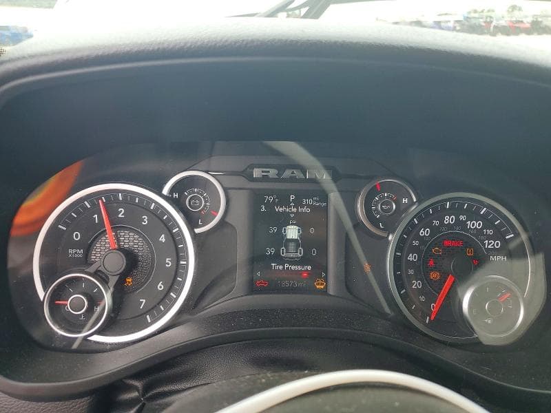 2025 RAM 1500 TRADESMAN 9