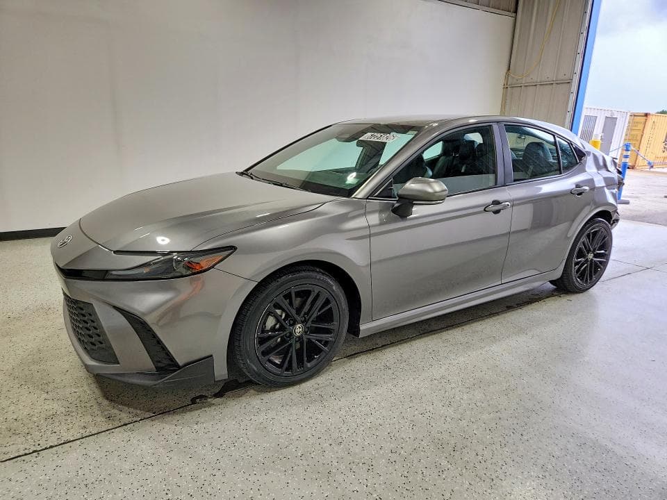 2025 TOYOTA CAMRY SE - 1
