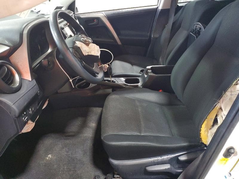 2018 TOYOTA RAV4 LE 7