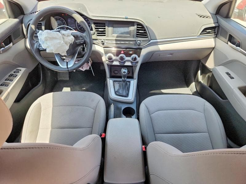 2019 HYUNDAI ELANTRA SE 8