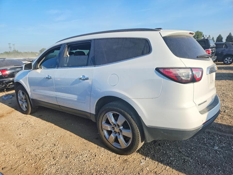 2017 CHEVROLET TRAVERSE LT 2