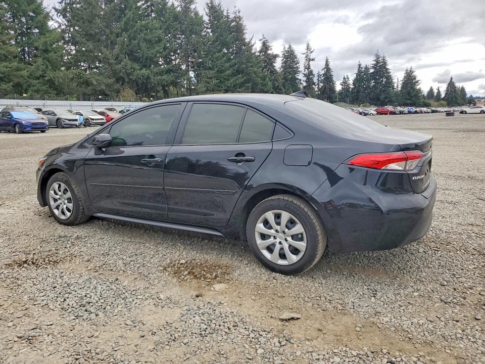 2024 TOYOTA COROLLA HYBRID LE 2