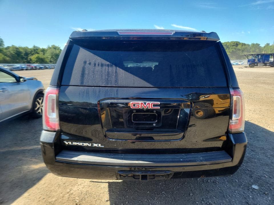 2017 GMC YUKON XL K1500 SLT 6