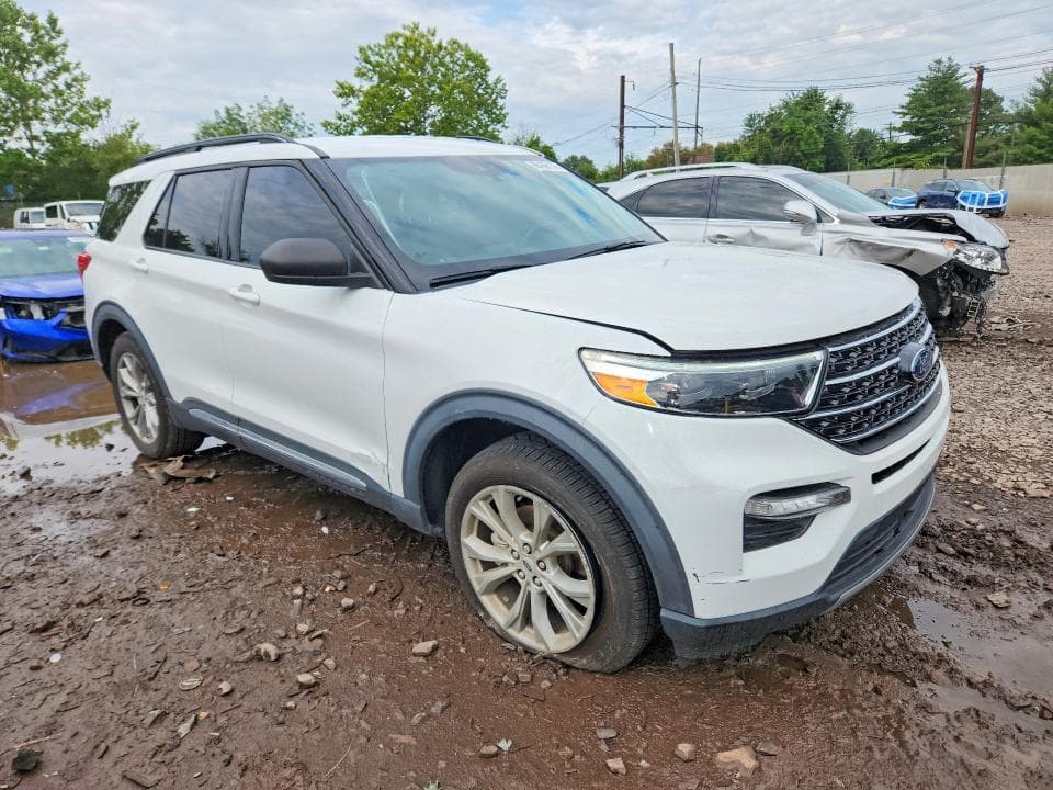 2021 FORD EXPLORER XLT 4