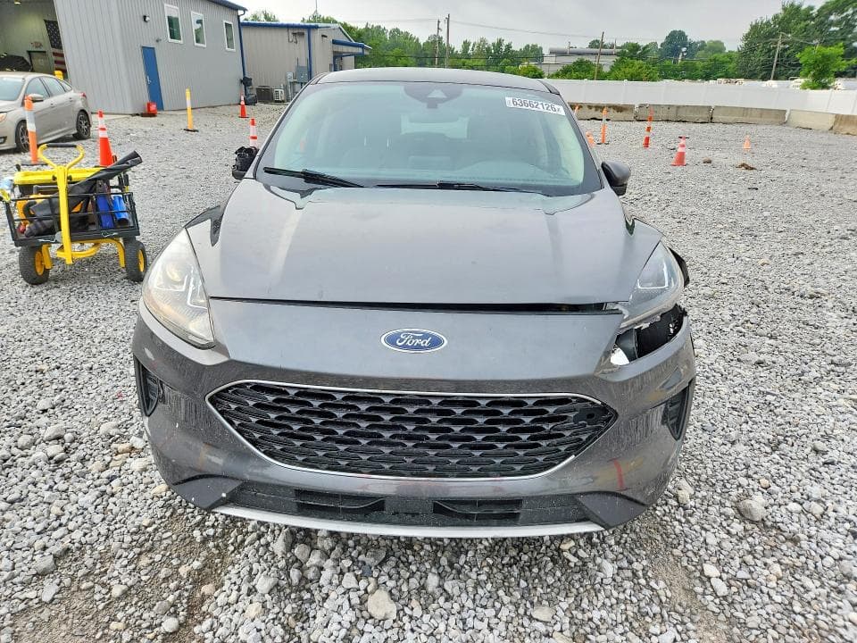 2020 FORD ESCAPE SE 5