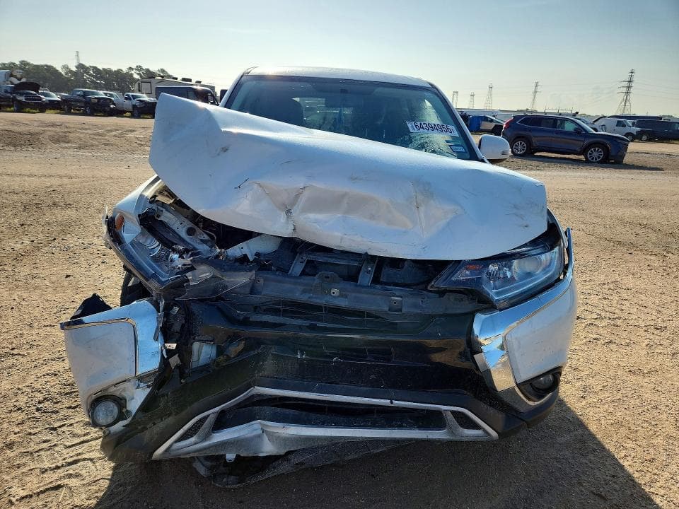 2019 MITSUBISHI OUTLANDER SE 5