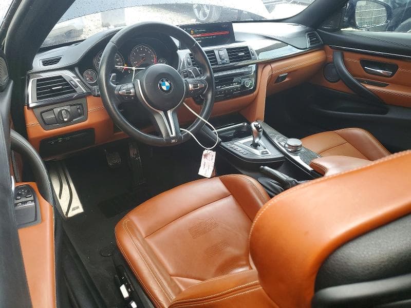 2019 BMW M4 8