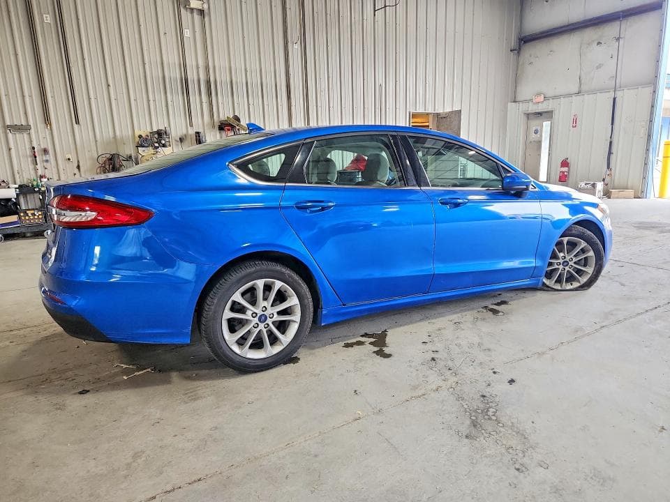2020 FORD FUSION SE 3