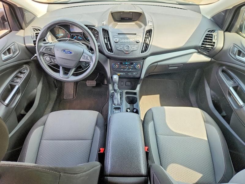 2017 FORD ESCAPE SE 8