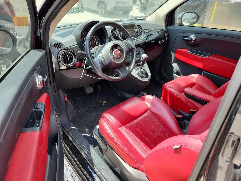 2017 FIAT 500 LOUNGE 8