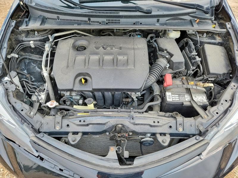 2017 TOYOTA COROLLA SE 11