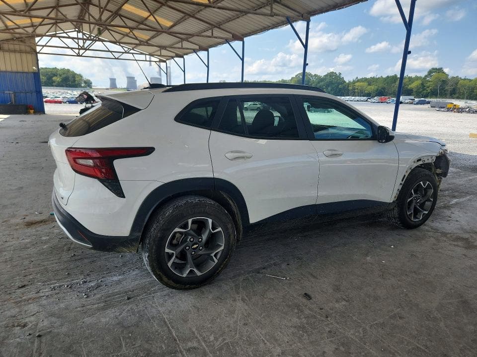 2024 CHEVROLET TRAX 1LT 3