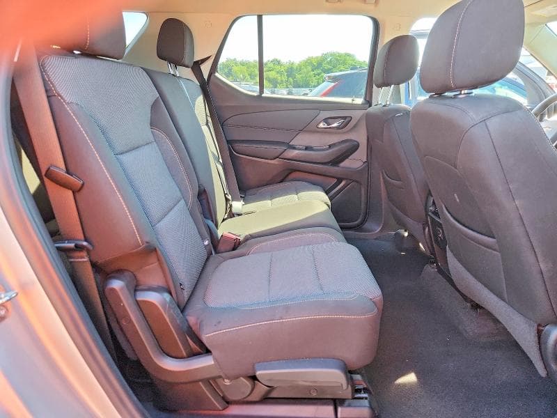 2021 CHEVROLET TRAVERSE LS 11