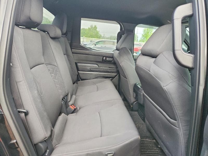 2025 TOYOTA TACOMA SR5 10