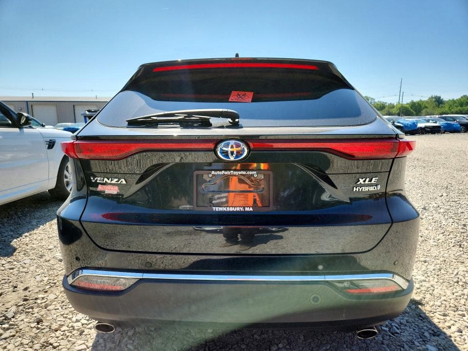 2022 TOYOTA VENZA XLE 6