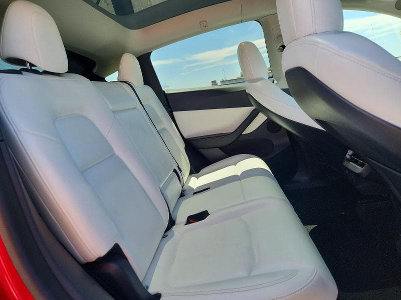 2021 TESLA MODEL Y 10