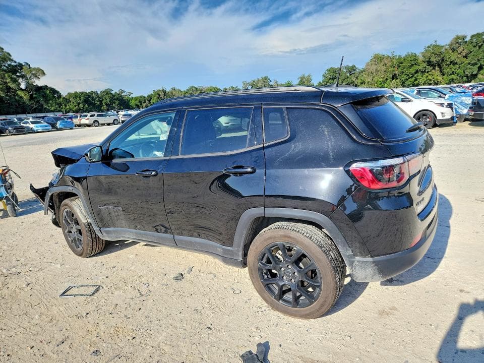 2025 JEEP COMPASS LATITUDE 2