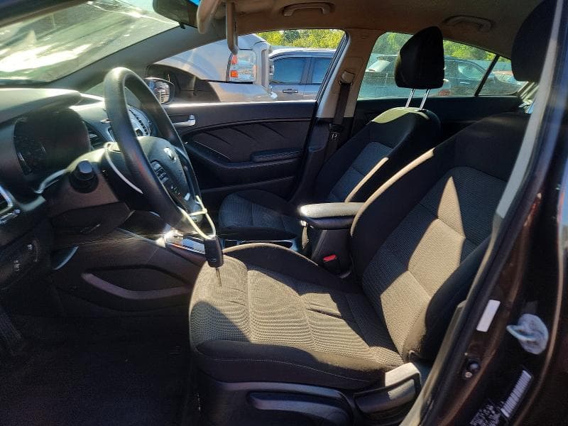 2018 KIA FORTE LX 7