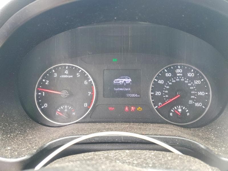 2021 KIA SELTOS LX 9