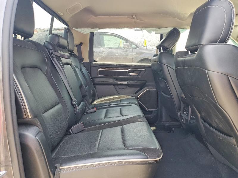 2019 RAM 1500 LARAMIE 10