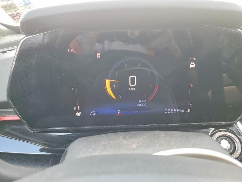 2025 CHEVROLET TRAX 2RS 9