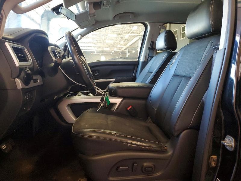 2019 NISSAN TITAN PRO-4X 7