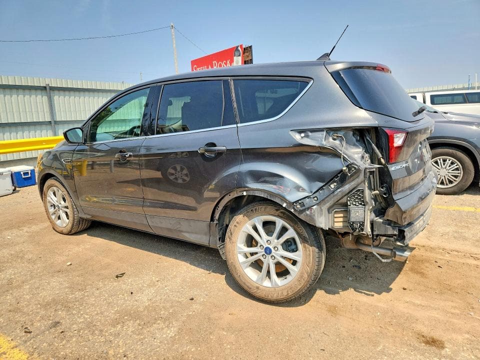 2019 FORD ESCAPE SE 2