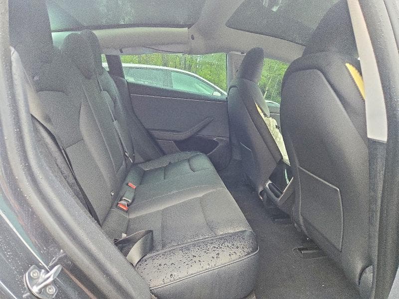 2026 TESLA MODEL 3 10