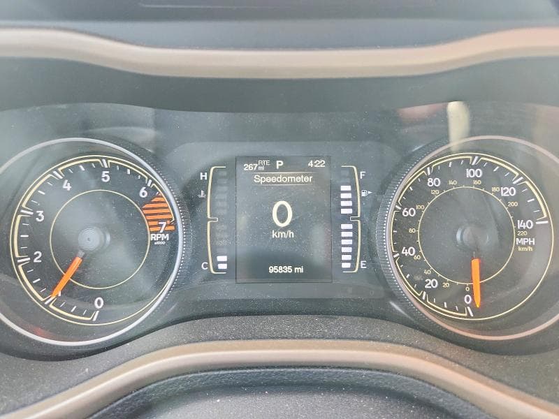 2018 JEEP CHEROKEE LATITUDE 9