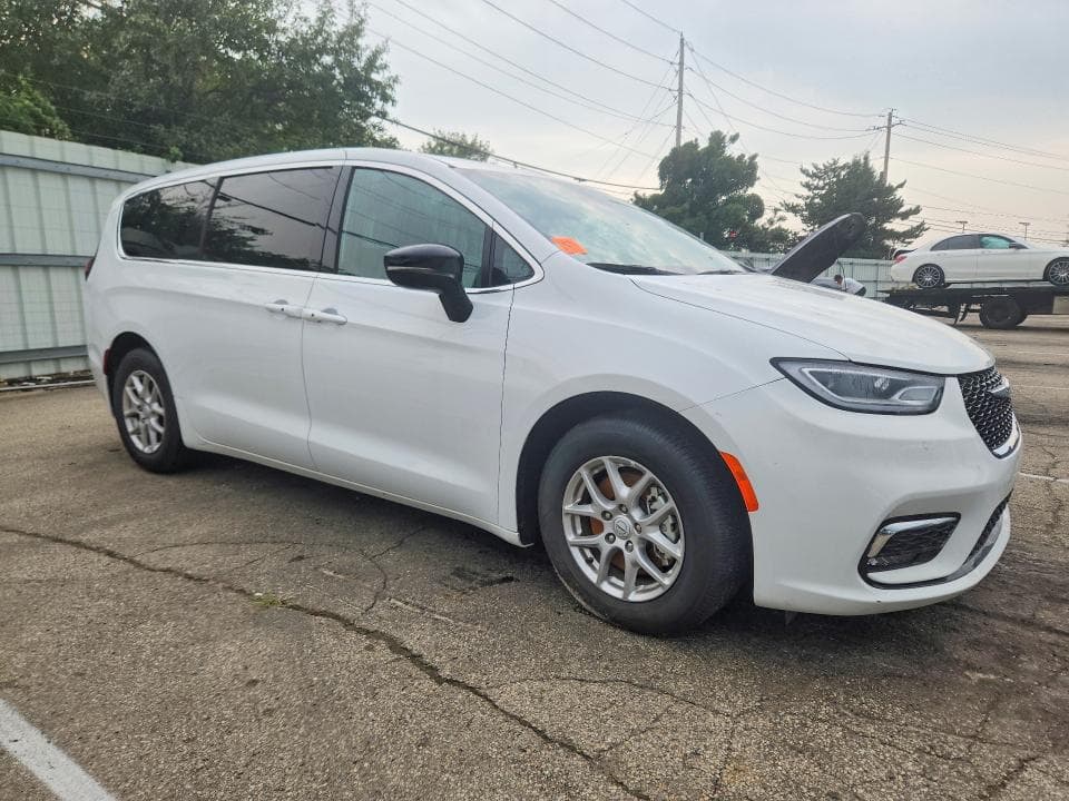 2026 CHRYSLER PACIFICA SELECT 4
