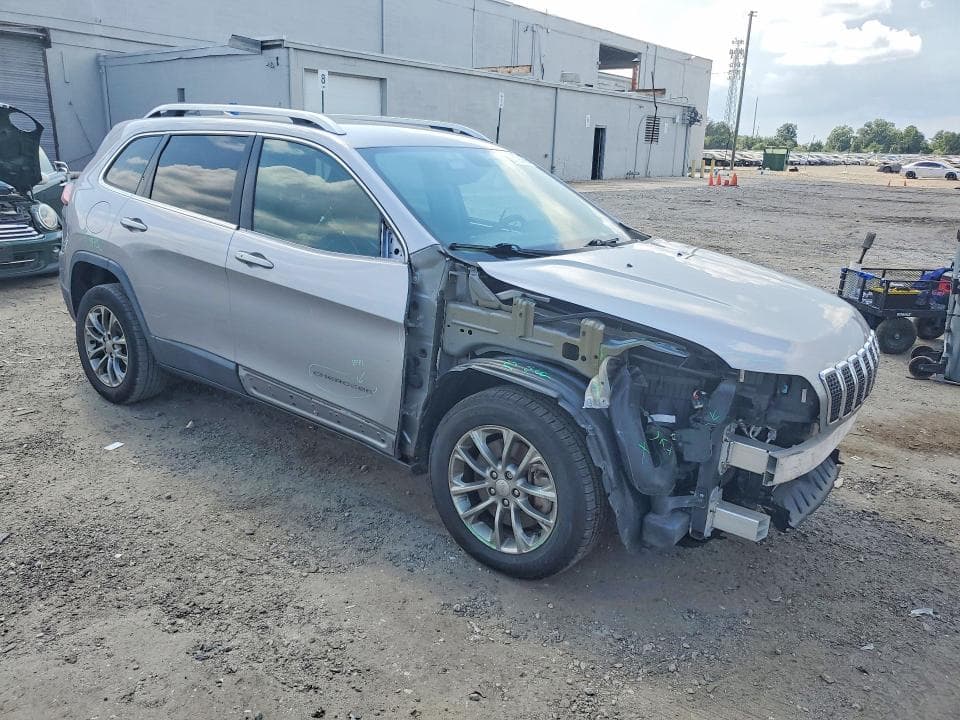 2019 JEEP CHEROKEE LATITUDE PLUS 4