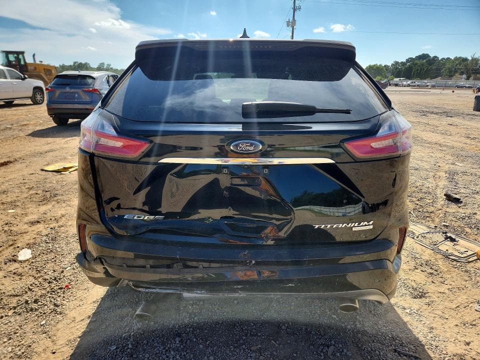 2020 FORD EDGE TITANIUM 6