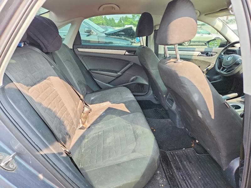 2021 VOLKSWAGEN PASSAT S 10