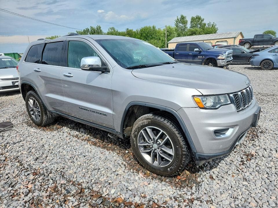 2017 JEEP GRAND CHEROKEE LIMITED 4