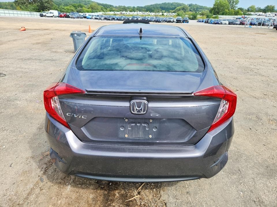 2018 HONDA CIVIC EX 6