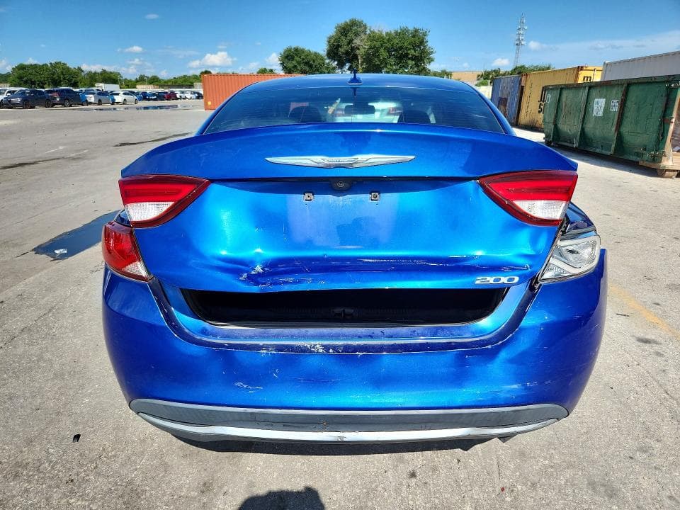 2017 CHRYSLER 200 LIMITED 6