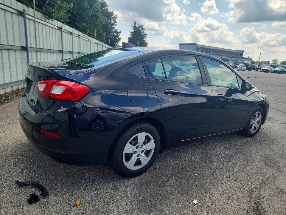 2018 CHEVROLET CRUZE LS 3