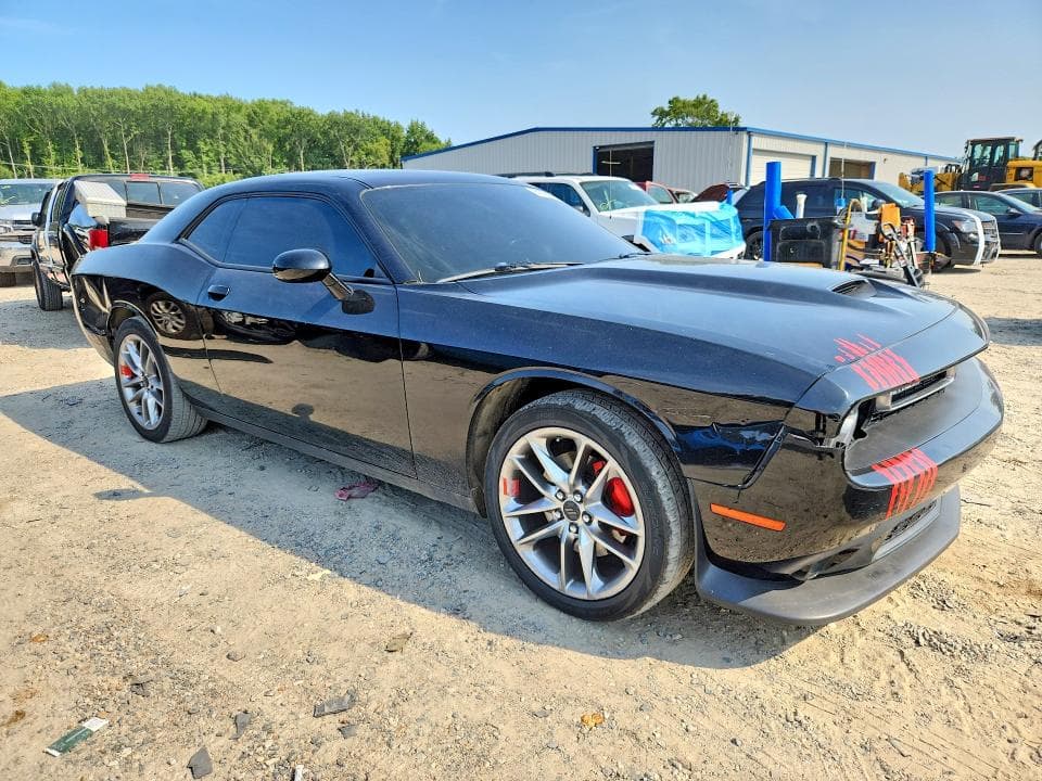 2022 DODGE CHALLENGER GT 4