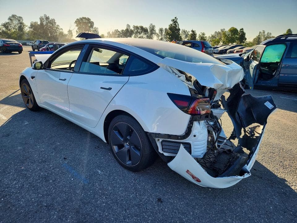 2023 TESLA MODEL 3 2
