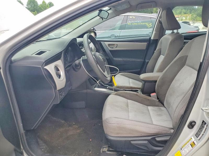 2019 TOYOTA COROLLA LE 7