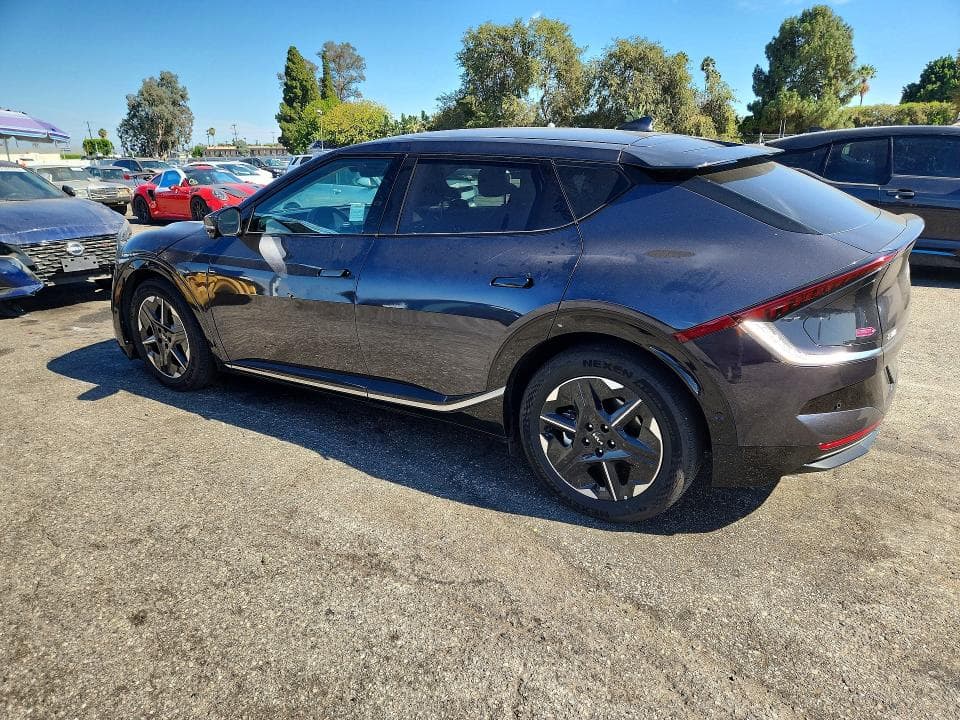 2025 KIA EV6 WIND 2
