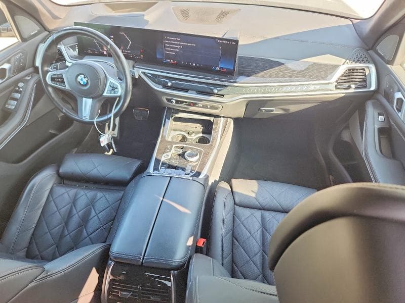 2024 BMW X7 XDRIVE40I 8
