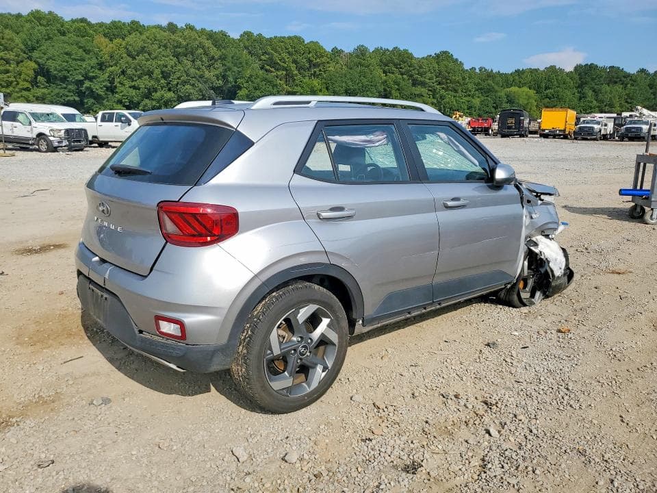 2023 HYUNDAI VENUE SEL 3