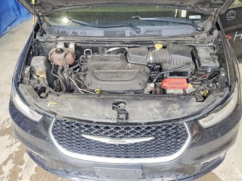 2021 CHRYSLER PACIFICA TOURING L 12