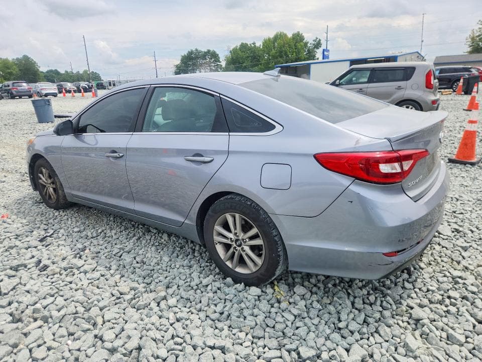 2017 HYUNDAI SONATA SE 2