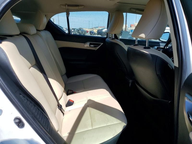 2017 LEXUS CT 200 10