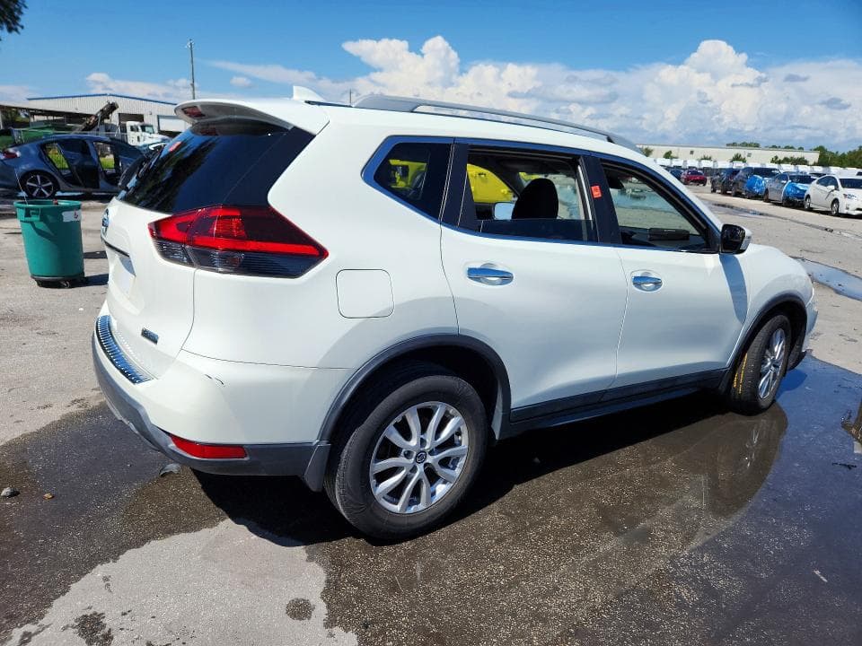 2019 NISSAN ROGUE S 3