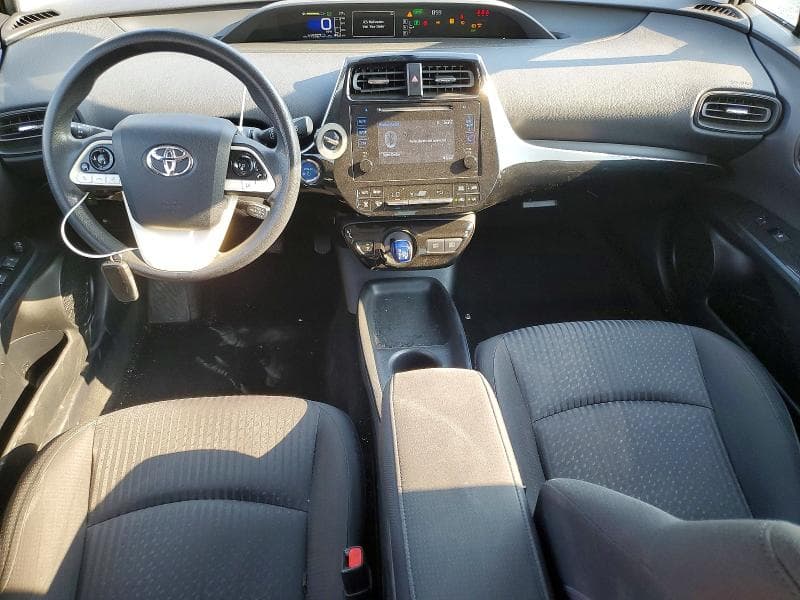 2017 TOYOTA PRIUS TWO 8