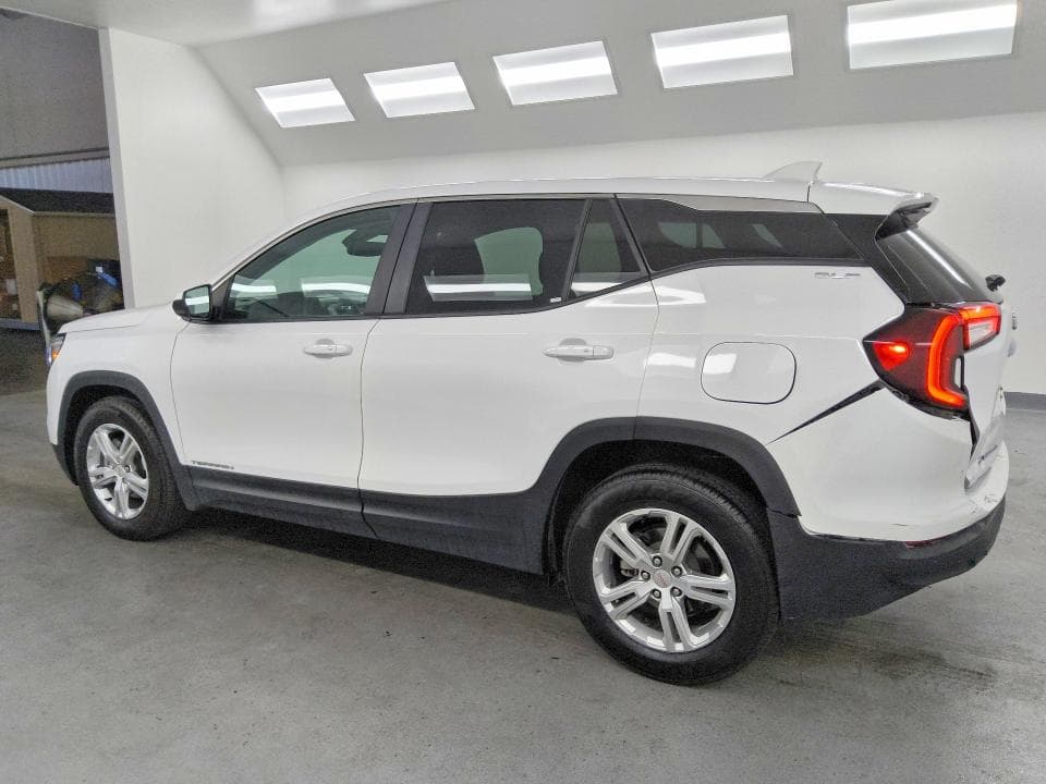 2024 GMC TERRAIN SLE 2