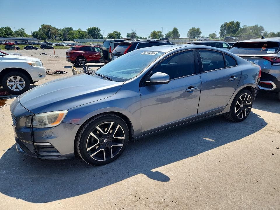 2017 VOLVO S60